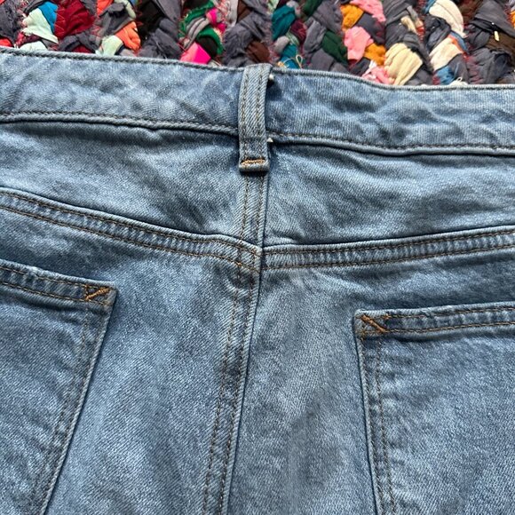 Talbots Girlfriend Denim Short 9" Light Wash Blue Jean Women's Plus Size 16 - Picture 11 of 14